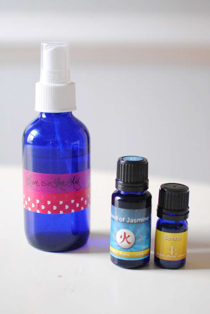 essential oil linen spray romance blend