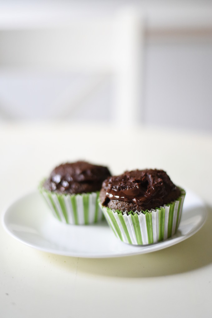 easy recipe for frosted chocolate cupcakes for two | perfect for in-home date nights | great for portion control! | delicious and quick | egg-free