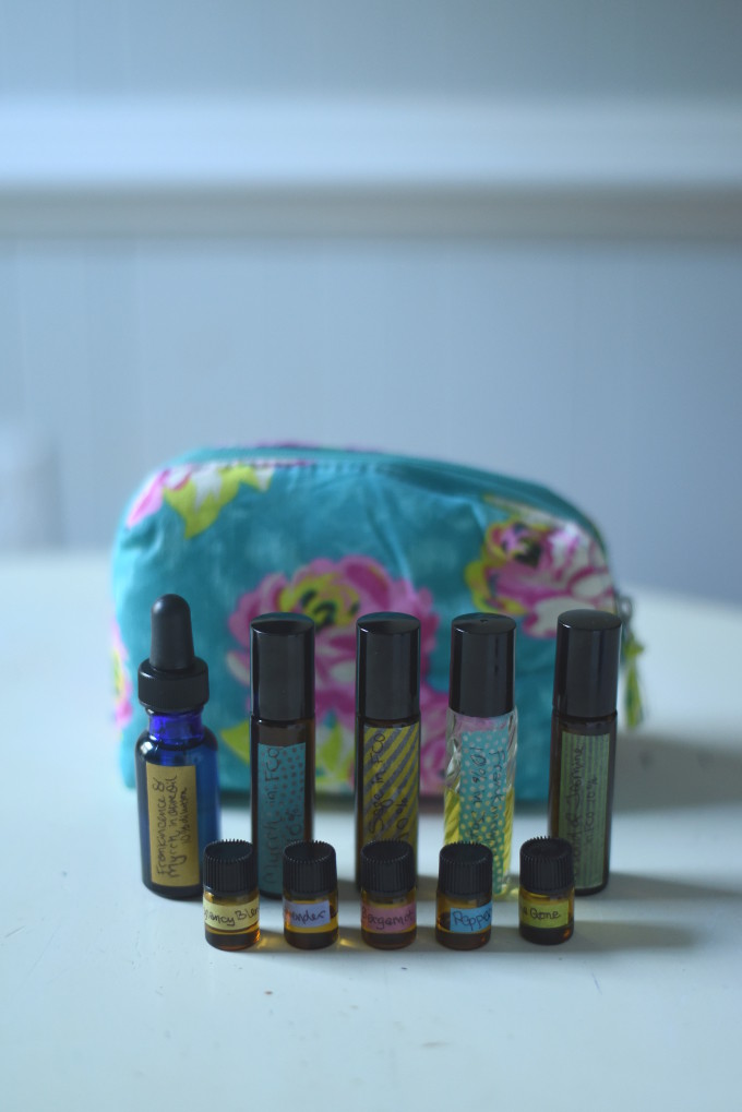 Essential Oils for Labor: creating a kit for natural birth and postpartum healing | Feathers in Our Nest