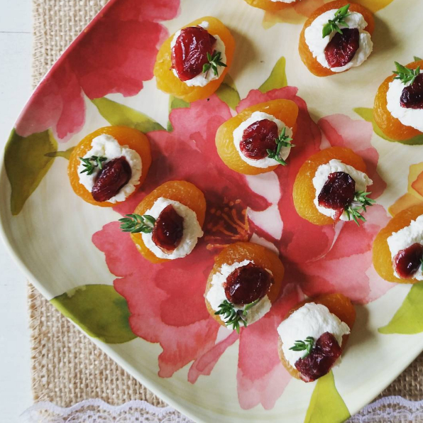 Apricot Goat Cheese Bites - easy & pretty appetizer! | Feathers in Our Nest